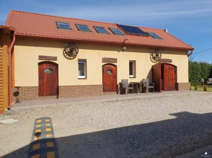 Dom, gaspodarstwo agroturystyczne.