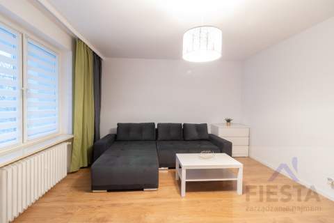 Poznań ul. Solna, 2 pokoje z balkonem