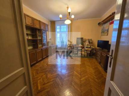 80m2 z balkonem na Salwatorze