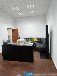 Biuro 77 m2, 2 pokoje, parking, klimatyzacja