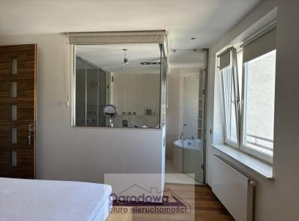 Apartament w centrum, 2 miejsca w garażu