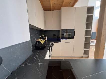 NOWOCZESNE 4-POK PREMIUM z 2xBALKON M.PARKINGOWE 