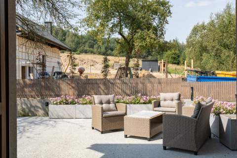 DOM 3 PIĘTRA - 230 M2 - DZIAŁKA 12 ARÓW - ZARZYCE