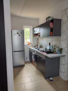 Mały domek, z projektem rozbudowy