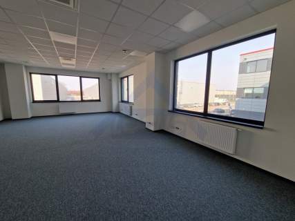 Żerań do wynajęcia magazyn z biurem 1490 m nowy