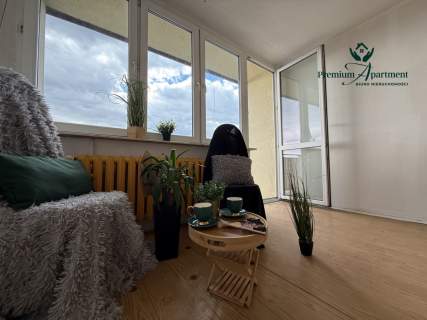 Przestrzeń z potencjałem/Jaworskiego/balkon/2 pok.