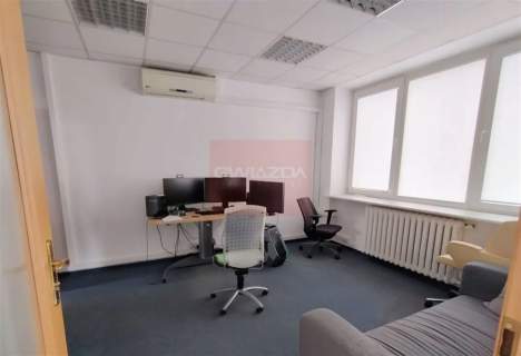 Nieruchomość komercyjna do wynajęcia, 203 m2, Warszawa
