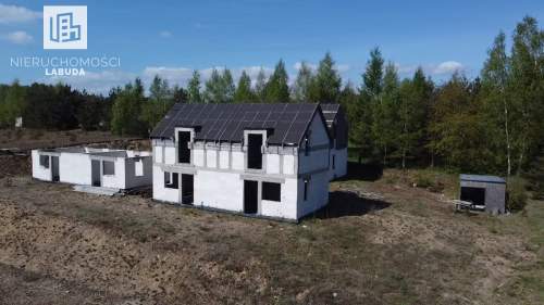 Kompleks apartamentów nad jez. Raduńskim Górnym