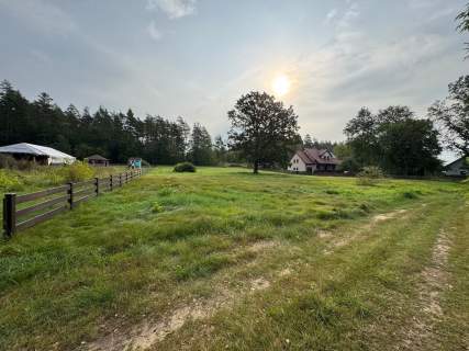 Działka budowlana o pow 3 499 m we wsi Jeże, gmina Pisz