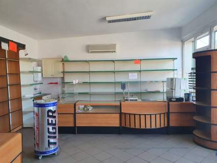 Lokal handlowo usługowy z ogródkiem