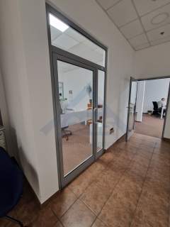 Żerań powierzchnia magazynowo- biurowa 1204m2