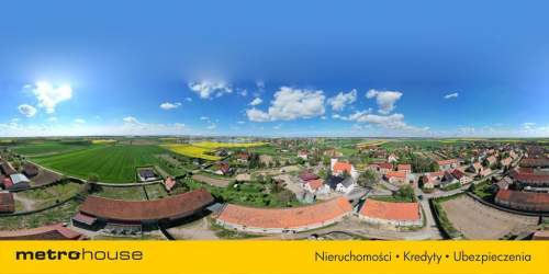 Budynki gospodarcze murowane 1150m2 Centrum wioski