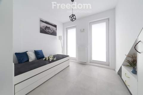 Apartament w Rydzewie z własną mariną