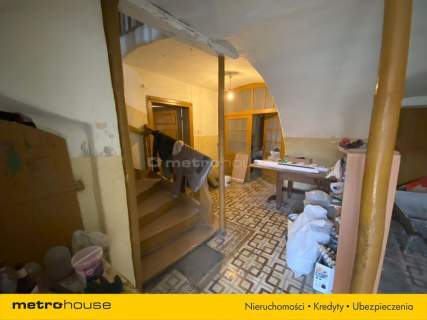 Budynki gospodarcze murowane 1150m2 Centrum wioski