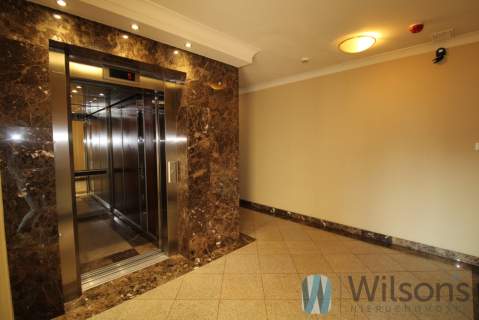 Ekskluzywny apartamentowiec/widok na rzekę