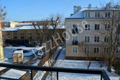 2 pokoje, oddzielna widna kuchnia, balkon