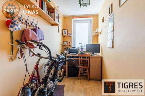 Cisza / Balkon / W otulinie lasu