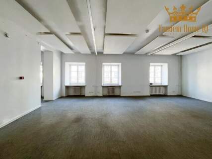 Do wynajęcia biuro 227,34 m2 w kamienicy, Nowy Świat, bez opłat...