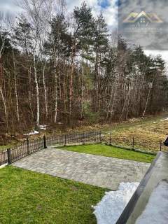 Nowy dom przy lesie