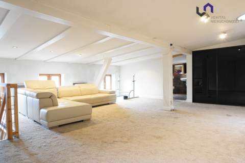 Dwupoziomowy Apartament w Centrum Katowic 210m2