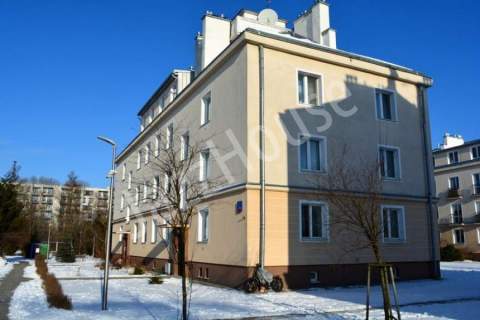 2 pokoje, oddzielna widna kuchnia, balkon
