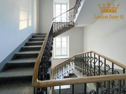 Do wynajęcia biuro 227,34 m2 w kamienicy, Nowy Świat, bez opłat...