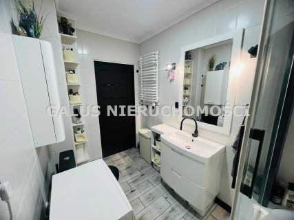 Ustka apartament 43,80 garaż 13,70 Sprzedaż