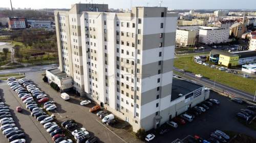 MANHATTAN BUSINESS CENTER - NA SPRZEDAŻ - 0%
