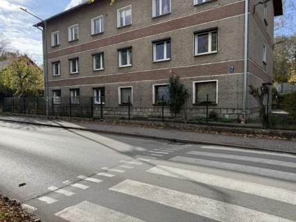 3 pokoje przy Parku Zdrojowym, po remoncie, parter