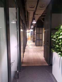 Biuro 2476,30 m2 wynajem Praga płd.