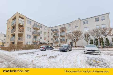 64,8 m na strzeżonym osiedlu parking