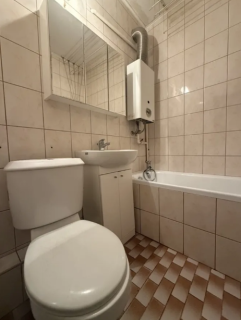 mieszkanie o pow.33m2 do remontu centrum