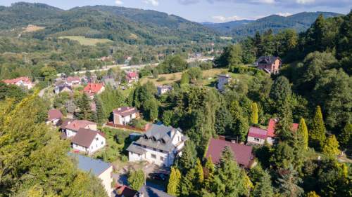 Ustroń Polana/budynek do adaptacji 12 apartamentów