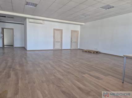 Lokal usługowy/ 200 m2 / Pułaskiego