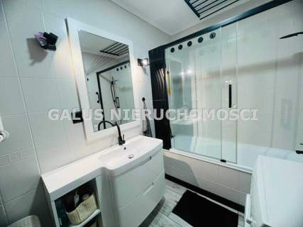 Ustka apartament 43,80 garaż 13,70 Sprzedaż
