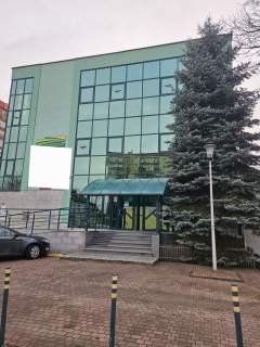 SPRZEDAM LUB WYNAJMĘ BUDYNEK W CENTRUM KIELC