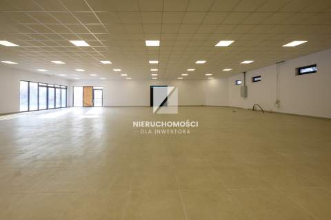 Supermarket, Dyskont przy zjeździe S3, 280-980 mkw