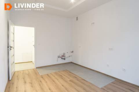 Nowa Kamienica, po remoncie balkon i piwnica.