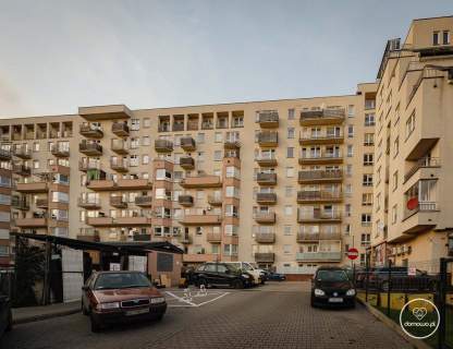 Sprzedam mieszkanie w Piasecznie , 81 m kw, 4 pokoje
