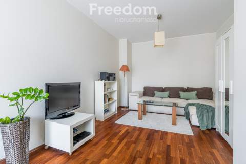 Rozkładowe 2 pokoje, duży balkon, Skorosze
