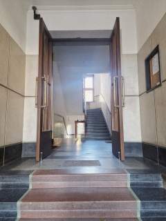 LOKAL MIESZKALNY W SUTERENIE - 51 M2 - 399 000 ZŁ