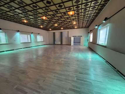Do wynajęcia lokal biurowo-magazynowa 369 m2