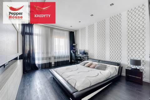 Apartament w kamienicy 75,74 m2 W centrum miasta