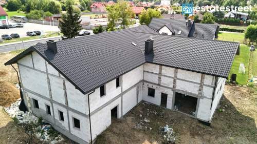 Lokal usługowy 776 m przy drodze 881 Sonina