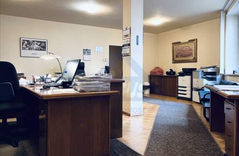 Lokal na biuro 171 m2 Biznesowa Wola przy Mennicy