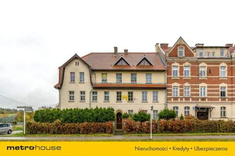 Mrągowo, przestronne mieszkanie w kamienicy