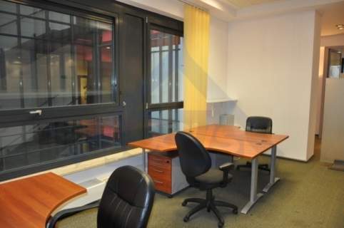 Biuro do wynajęcia 108 m2 Centrum - metro 