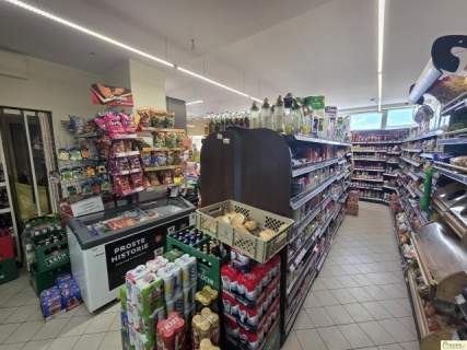 Lokal użytkowy na sprzedaż, 77 m2, Biardy