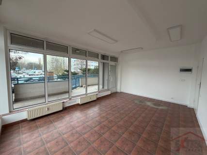 Świerczewo, Lokal usługowy 25,40 m2