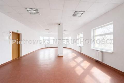Biuro do wynajęcia, 107,43 m2, Sieradz
